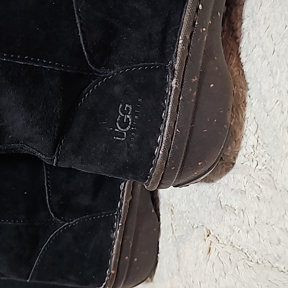 UGG Womens Black Suede Boots - Picture 3 of 7